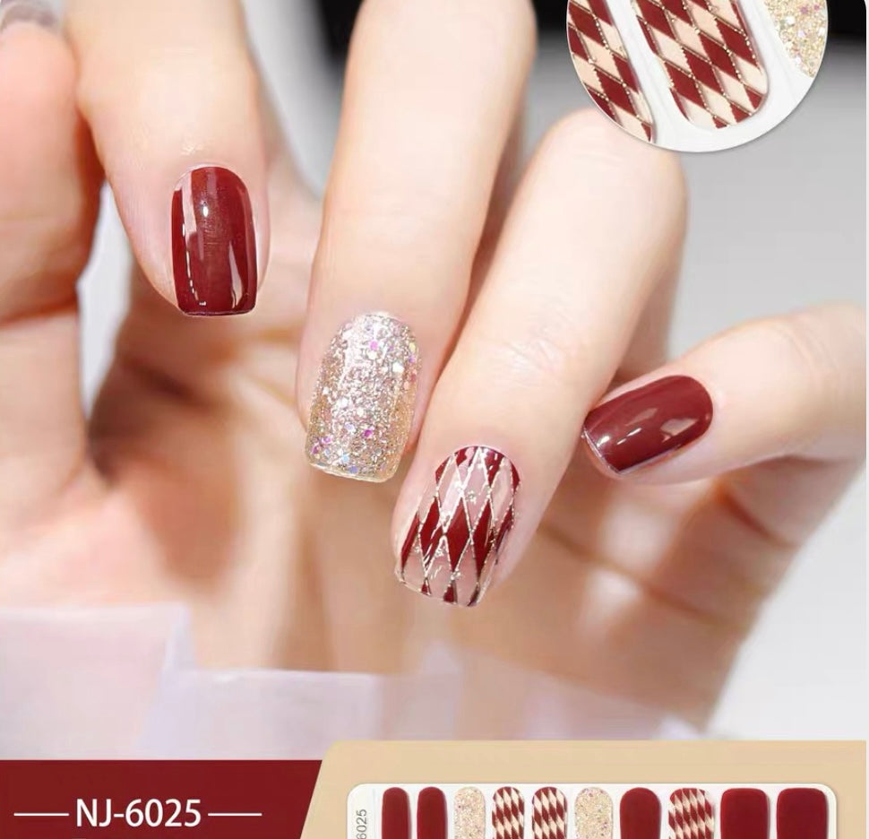 NNWW Luxurious Grid UV Nail Art Stickers｜ 20 strips